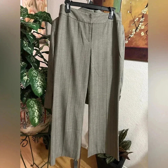 Classiques Entier pantsuits (2pcs)blazer size 12/ pants size 6 - Picture 3 of 15